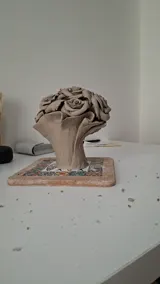 Bouquet in progress — Damiano Derin's studio